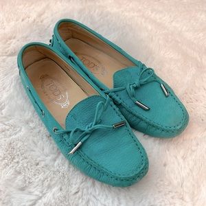 Tod’s mint green driving loafers shoes gommini